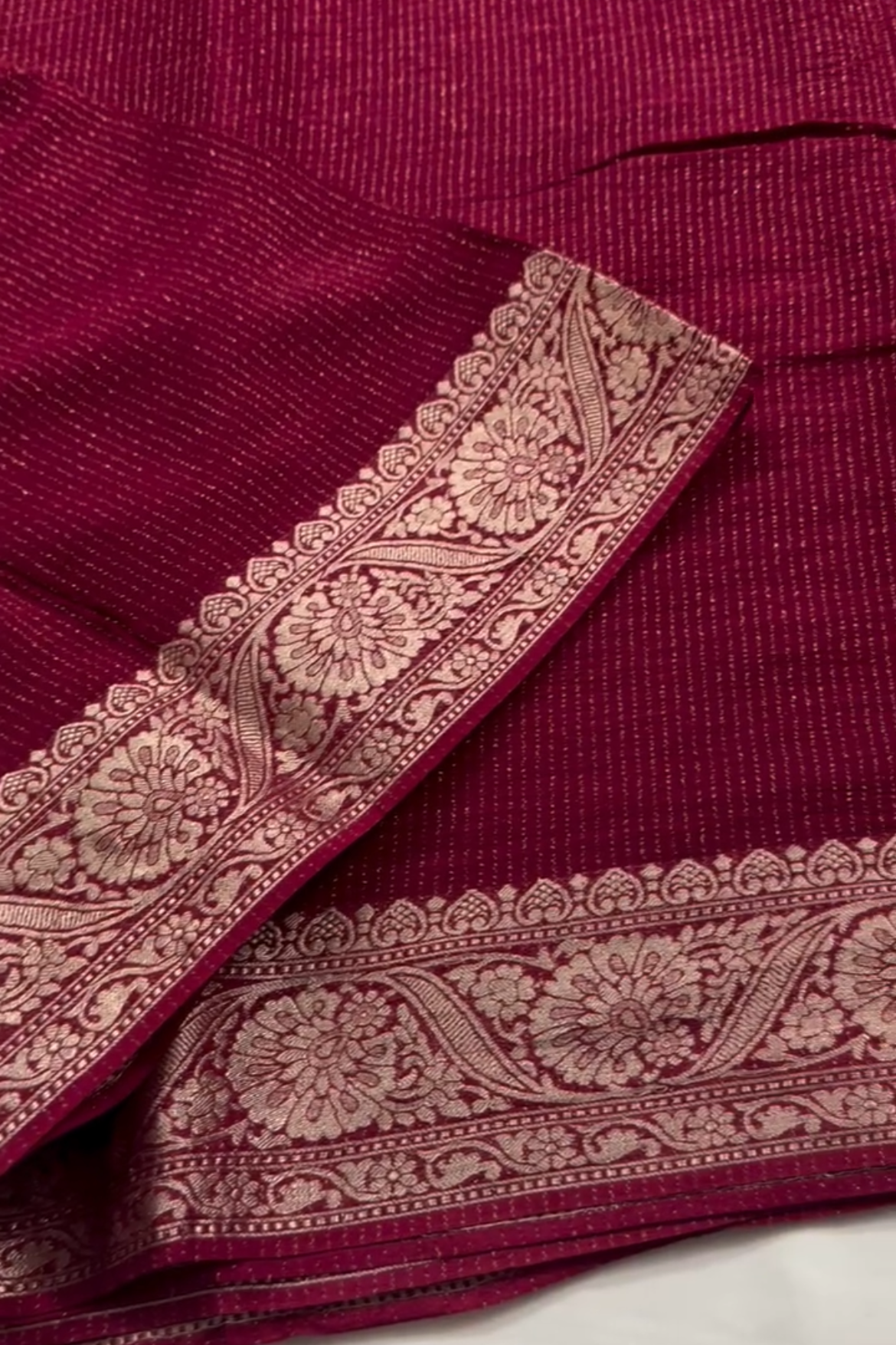 Thilagam Pattu Saree